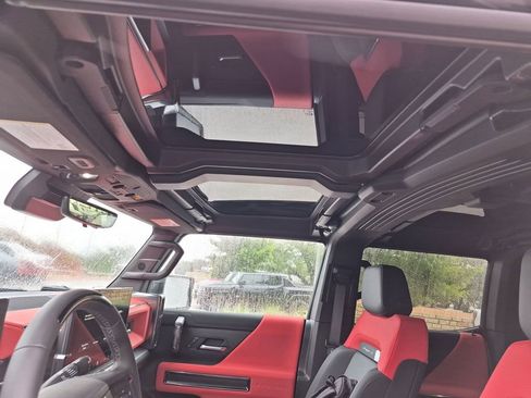 New 2026 GMC Hummer EV 3X w/ Carbon Fiber Edition Package AWD/4WD image 30
