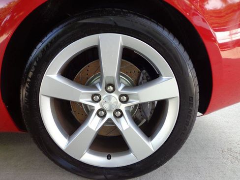 Used 2011 Chevrolet Camaro SS RWD image 10