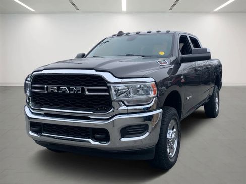 Used 2022 RAM 2500 Tradesman image 1