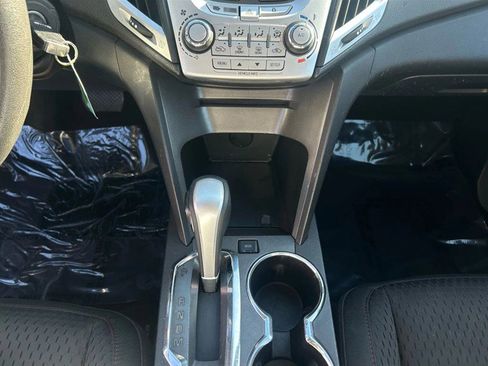 Used 2013 GMC Terrain SLE FWD image 14
