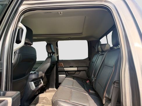 Certified 2024 Ford F250 Lariat w/ Lariat Ultimate Package AWD/4WD image 31