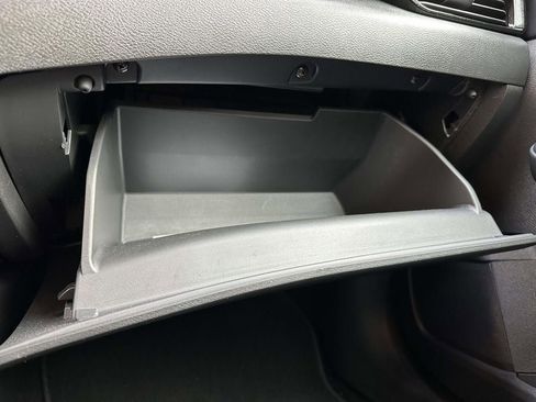 Used 2024 Nissan Sentra SV FWD image 25