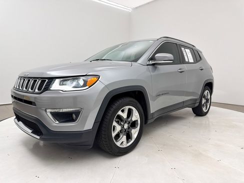 Used 2018 Jeep Compass Limited w/ Navigation Group image 10