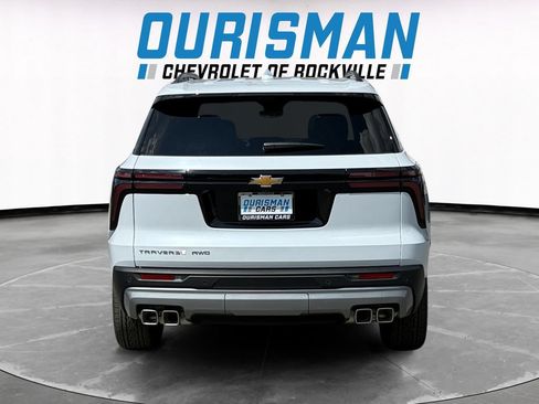 New 2026 Chevrolet Traverse LT w/ Sun and Wheel Package AWD/4WD image 5