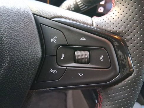 Used 2024 Chevrolet Trax RS w/ Driver Confidence Package image 15