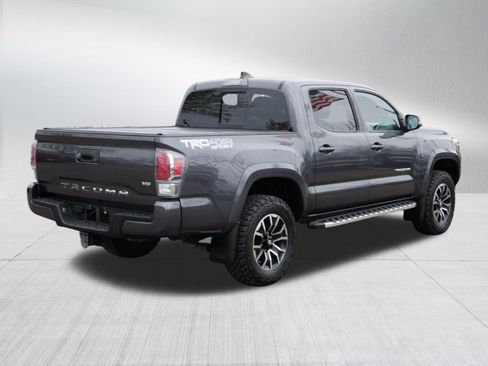 Used 2020 Toyota Tacoma TRD Sport AWD/4WD image 7