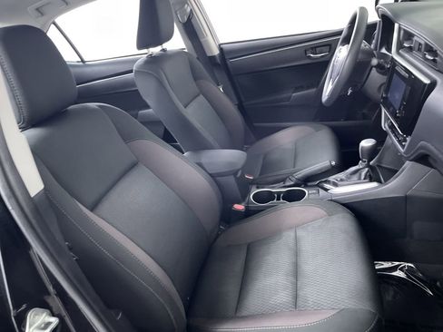 Used 2018 Toyota Corolla LE FWD image 23