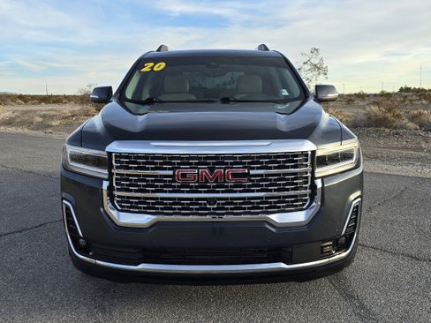 Used 2020 GMC Acadia Denali w/ Trailering Package image 2