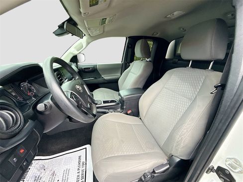 Used 2021 Toyota Tacoma SR image 22