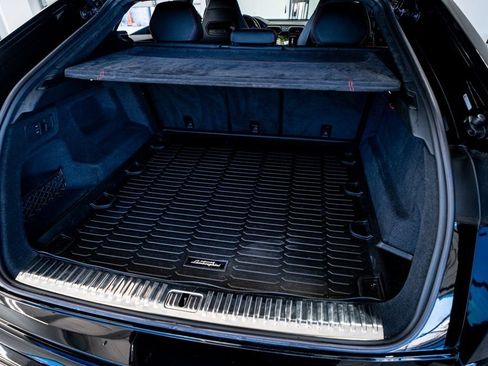 Used 2021 Lamborghini Urus image 71