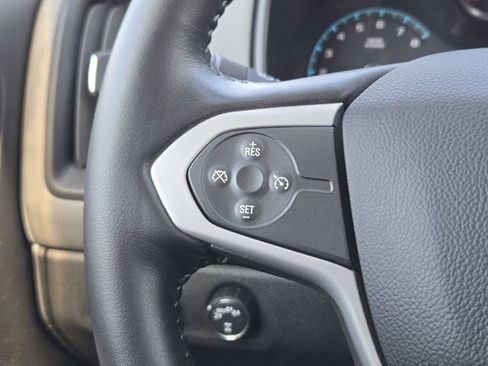 Used 2018 Chevrolet Colorado LT image 27
