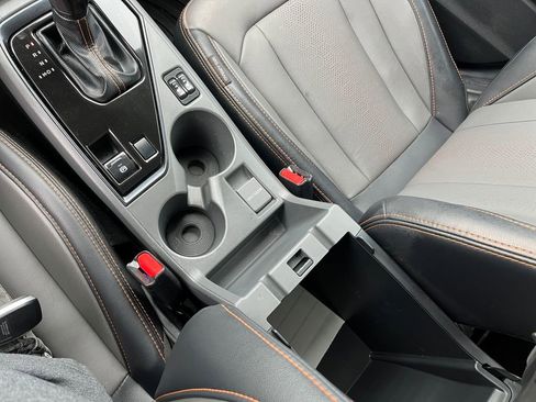 Used 2025 Subaru Crosstrek 2.5i Limited w/ Crosstrek Mirror Package image 23