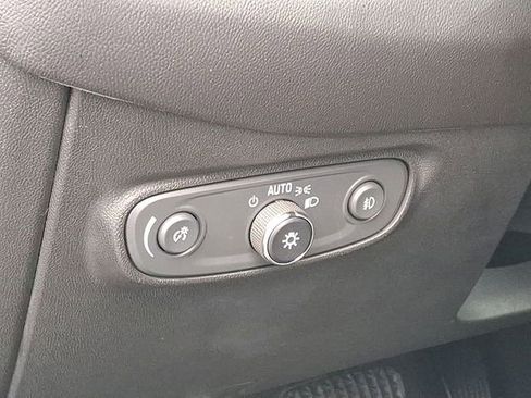 Certified 2020 Chevrolet Equinox LT image 32