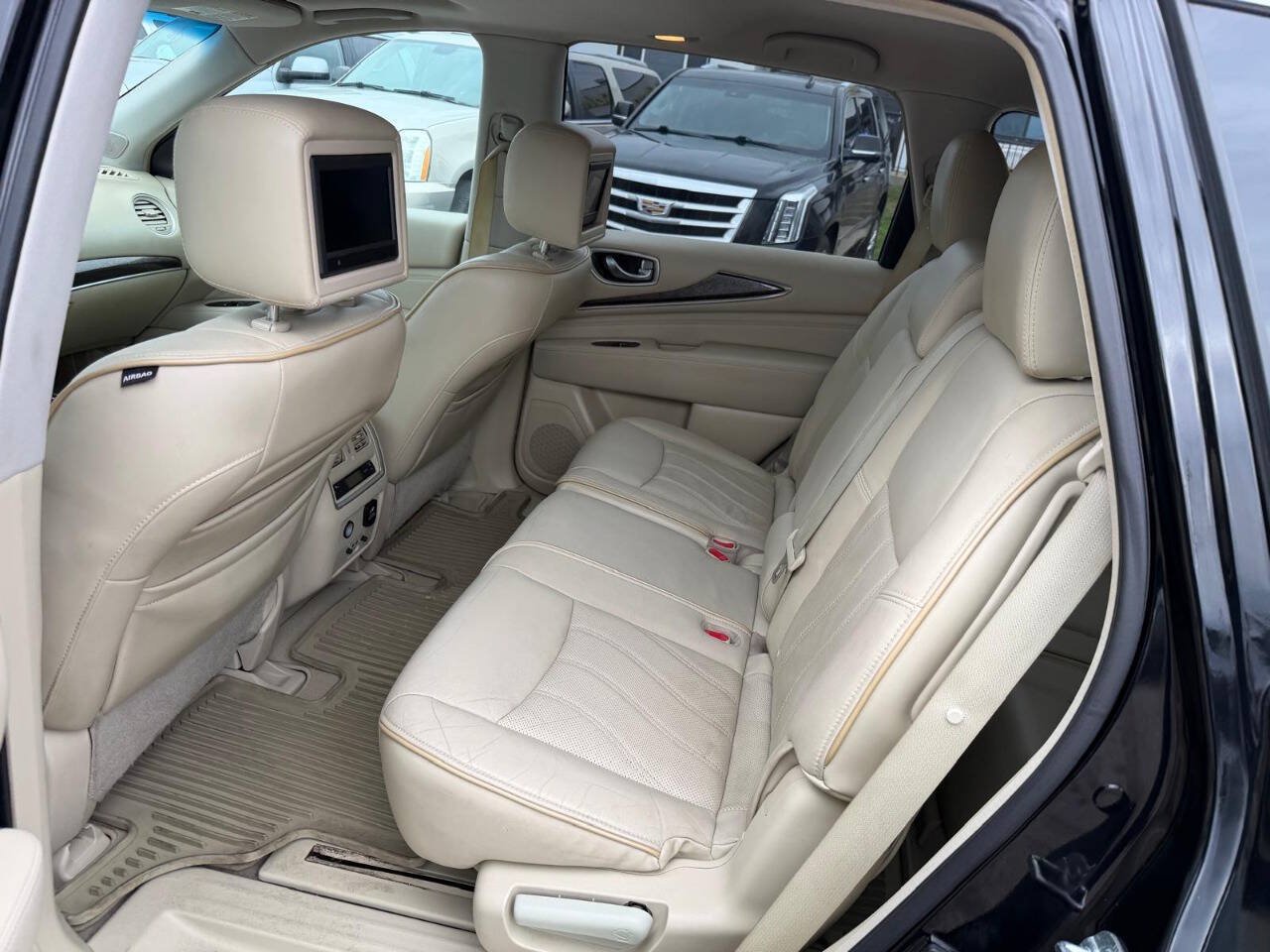 Used 2013 INFINITI JX35 AWD w/ Premium Pkg image 13