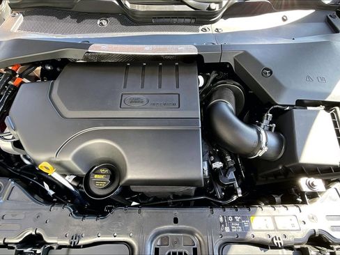 New 2026 Land Rover Range Rover Evoque Dynamic SE AWD/4WD image 11