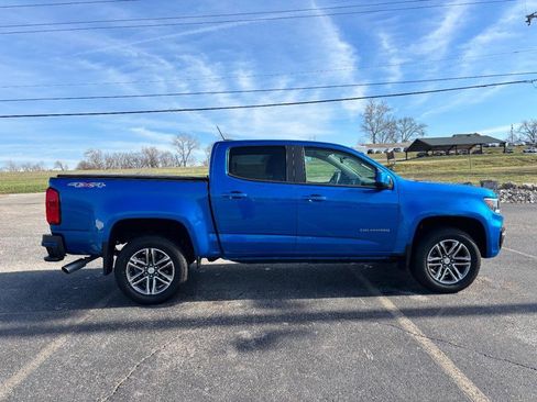Used 2022 Chevrolet Colorado W/T w/ Custom Special Edition image 6