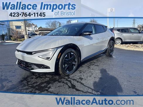New 2025 Kia EV6 Wind image 1