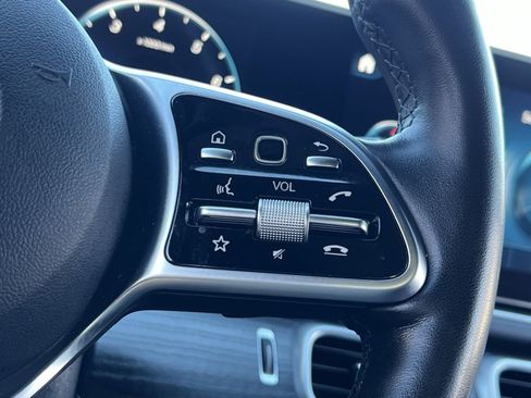 Certified 2023 Mercedes-Benz GLS 450 4MATIC image 31