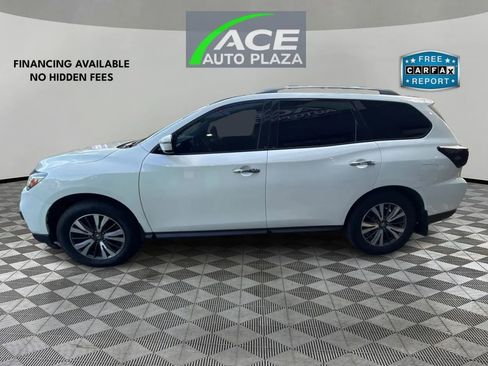 Used 2017 Nissan Pathfinder SV AWD/4WD image 8