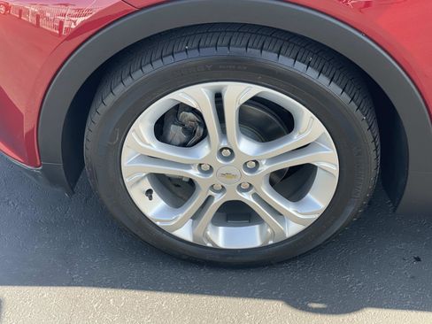 Used 2019 Chevrolet Bolt LT FWD image 30