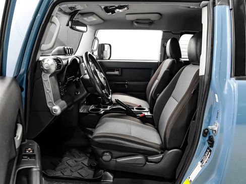Used 2014 Toyota FJ Cruiser 4WD w/ Trail Teams Ultimate Edition image 34