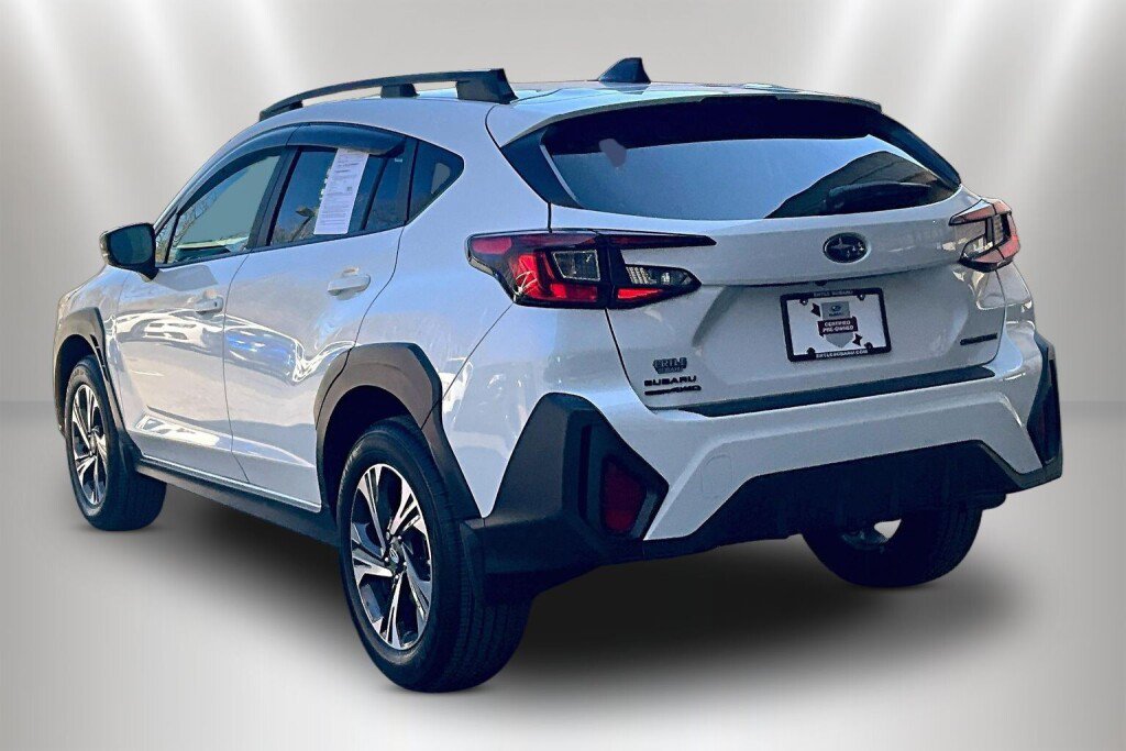 Certified 2026 Subaru Crosstrek 2.5i Premium AWD/4WD image 4