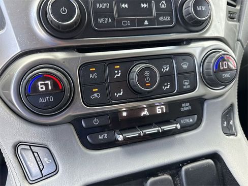 Used 2018 Chevrolet Tahoe LT image 19
