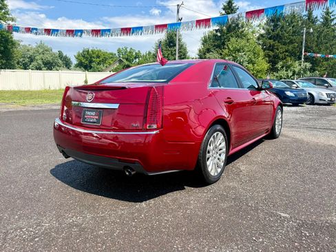 Used 2010 Cadillac CTS Premium RWD image 6