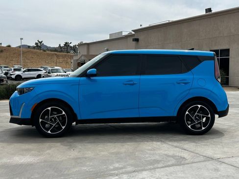 Used 2023 Kia Soul EX image 4