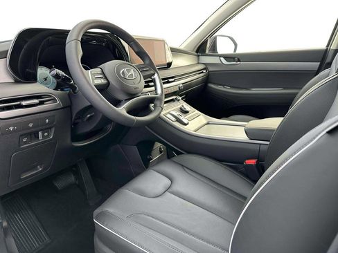 Used 2025 Hyundai Palisade SEL image 16