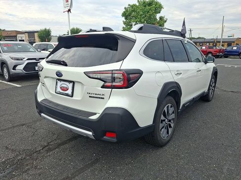 Used 2024 Subaru Outback Touring XT AWD/4WD image 6