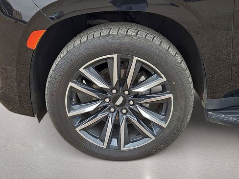 Used 2023 Cadillac Escalade Sport AWD/4WD image 10
