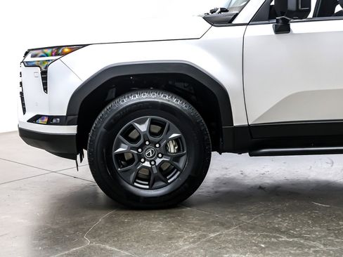 Used 2024 Lexus GX 550 GX 550 Overtrail+ image 11