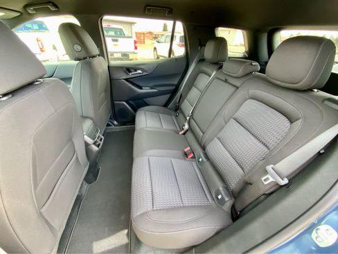 New 2026 Chevrolet Equinox LT w/ Safety and Technology Package FWD image 24