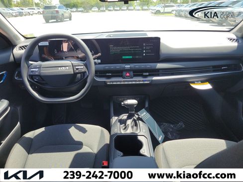 New 2026 Kia K4 FWD image 16