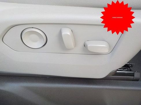 New 2026 GMC Sierra 1500 SLT w/ SLT Premium Plus Package image 32