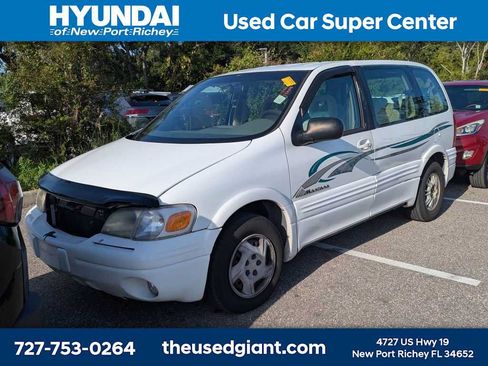 Used 1999 Pontiac Montana FWD image 1
