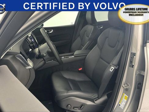 Used 2025 Volvo XC60 B5 Core image 33