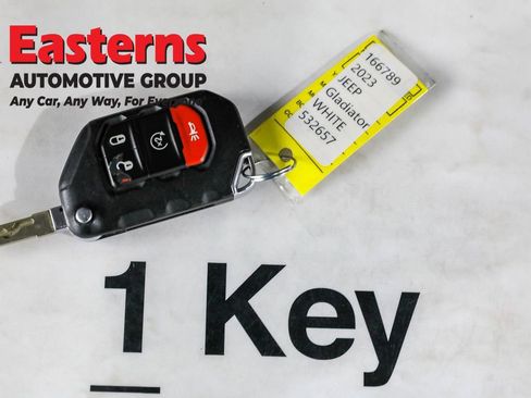 Used 2023 Jeep Gladiator Sport image 25