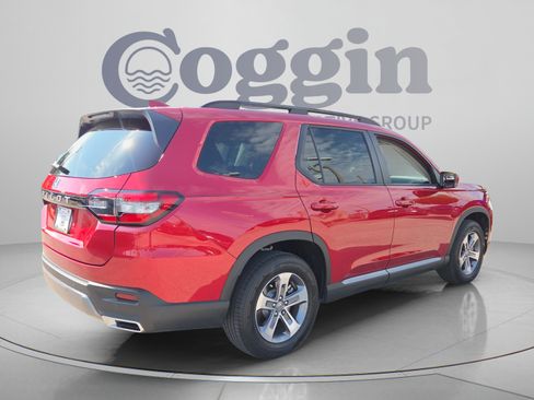 Certified 2026 Honda Pilot EX-L image 5