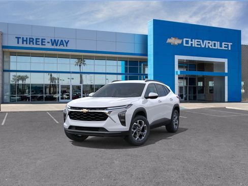 New 2026 Chevrolet Trax LT FWD image 27