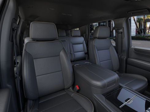 New 2026 GMC Yukon Elevation image 17