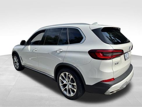 Used 2023 BMW X5 xDrive40i w/ Executive Package AWD/4WD image 3