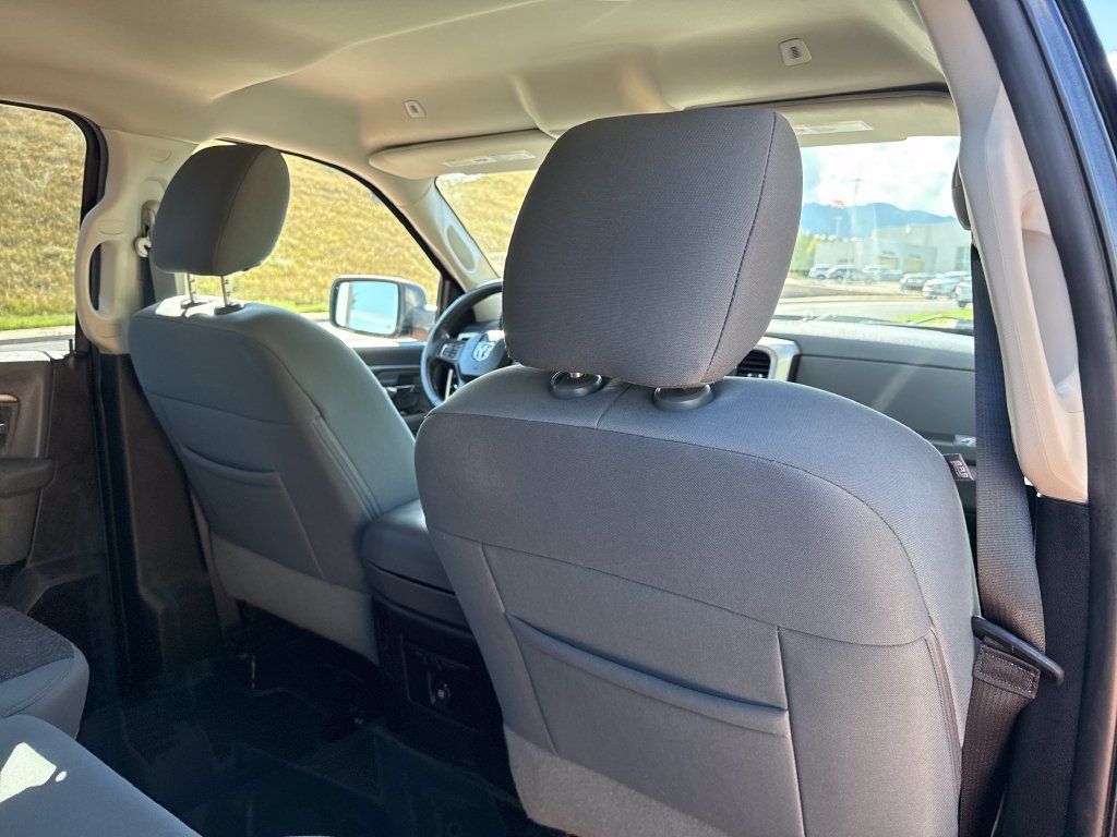Used 2017 RAM 1500 Big Horn AWD/4WD image 24