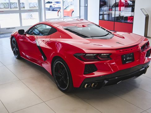 Used 2021 Chevrolet Corvette Stingray Preferred Cpe w/ 2LT image 51