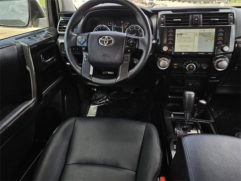 Used 2021 Toyota 4Runner Venture image 27