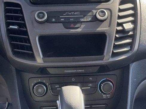 Used 2020 Ford Transit Connect XL image 15