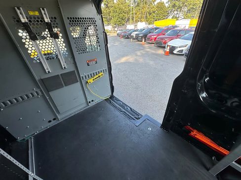 Used 2017 Ford Transit 250 148 Medium Roof image 13