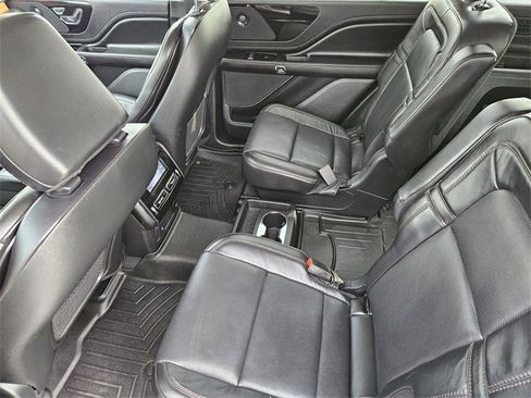 Certified 2023 Lincoln Aviator Reserve w/ Equipment Group 201A image 29