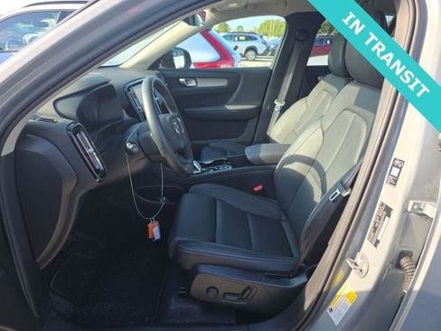 Used 2026 Volvo XC40 B5 Plus AWD/4WD image 2